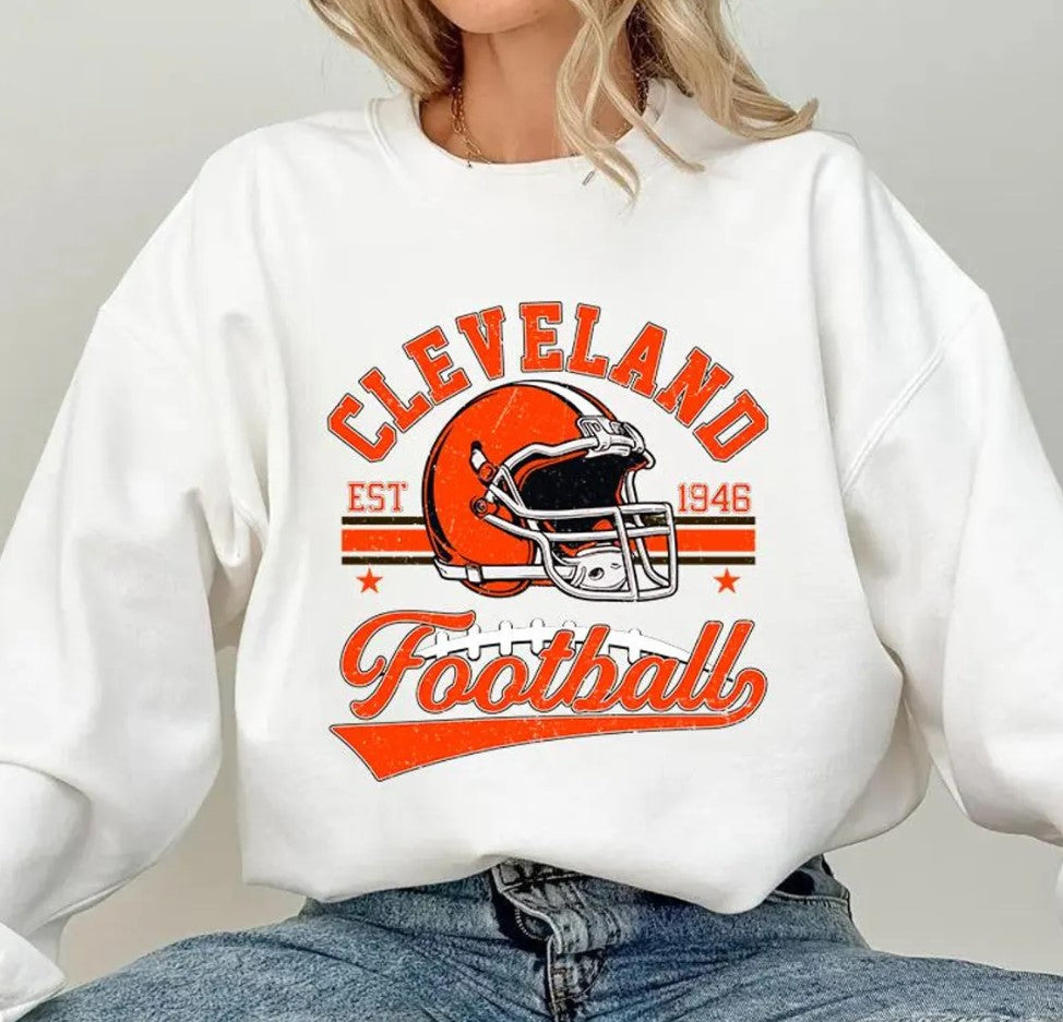 Vintage 90s Style Cleveland Football fan tshirt,Cleveland sweatshirt,Cleveland football Hoodie, Game day Football, Vintage Tee,Youth tshirt