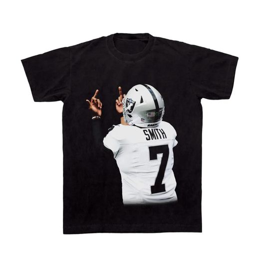 Geno Smith Flipping Off Fingers Up Oversized Bootleg Raiders Tee, Run The Table Throwback Vintage Vegas Football shirt, birthday present!