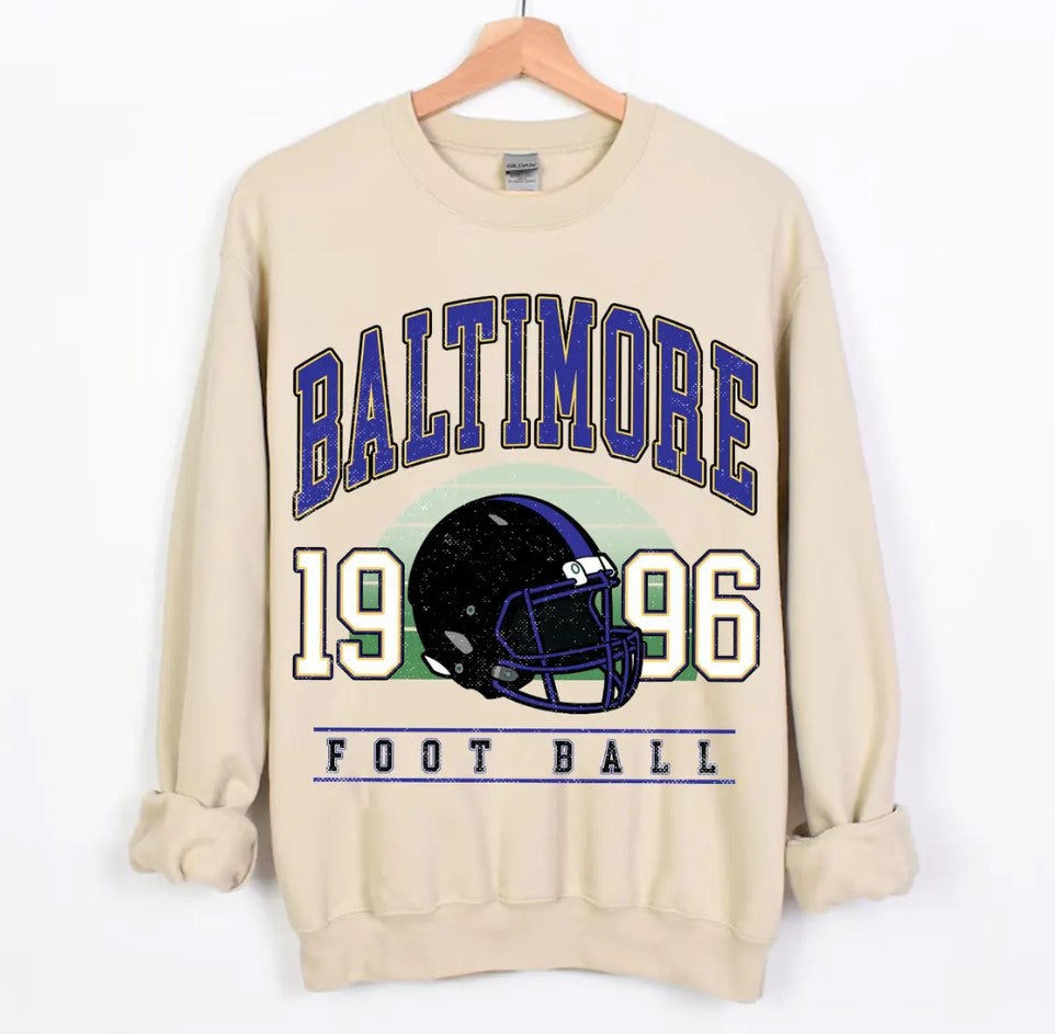 Baltimore Football Vintage Sweatshirt T-Shirt,Retro Raven Crewneck,Oversized Football Sweatshirt,Baltimore Football Fan