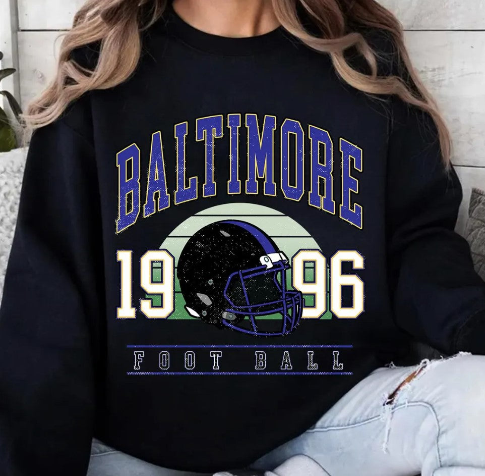 Baltimore Football Vintage Sweatshirt T-Shirt,Retro Raven Crewneck,Oversized Football Sweatshirt,Baltimore Football Fan