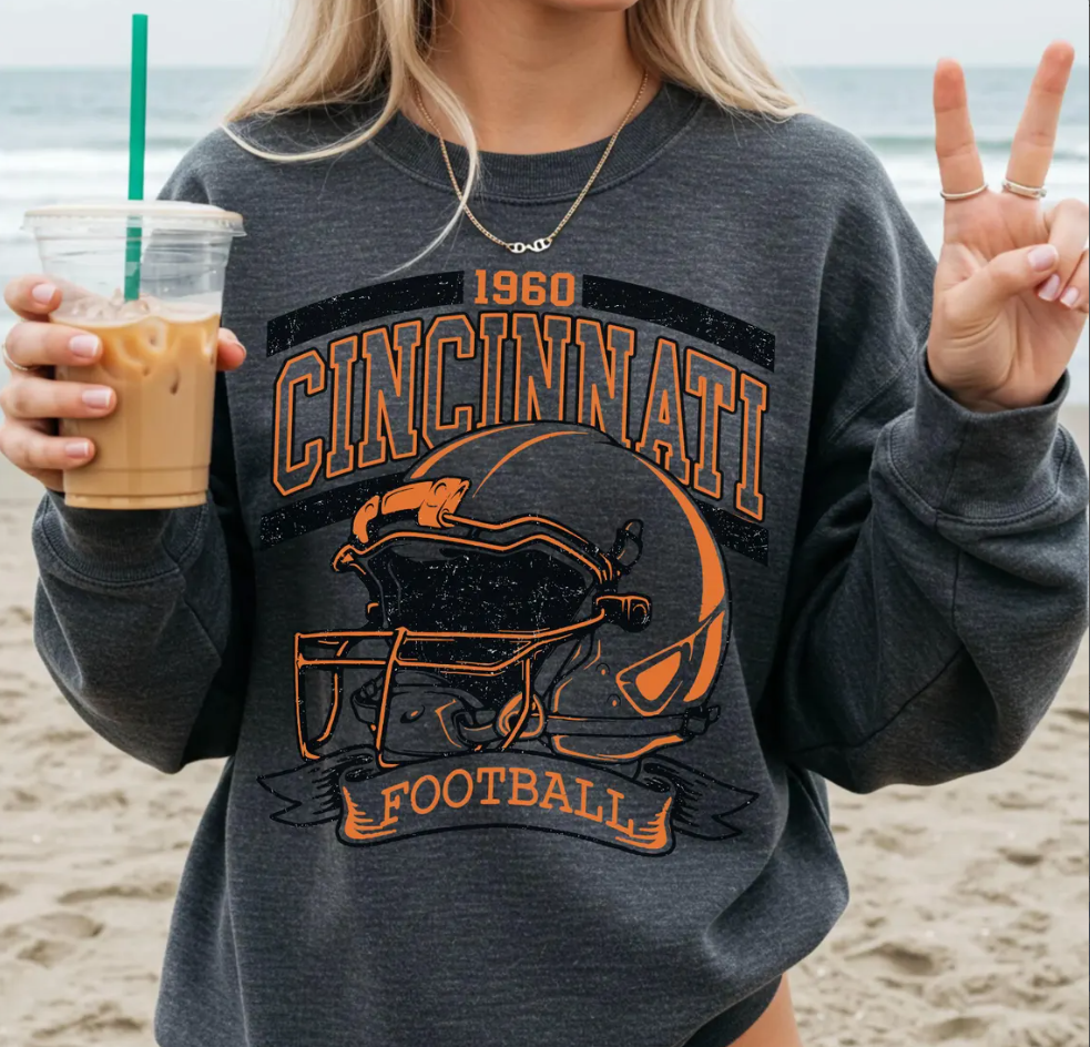 Vintage 90s Style Cincinnati Football Sweatshirt, Retro Sports Fan Shirt, Trendy Game Day, Cincinnati Sweatshirt, Cincinnati Football Shirt