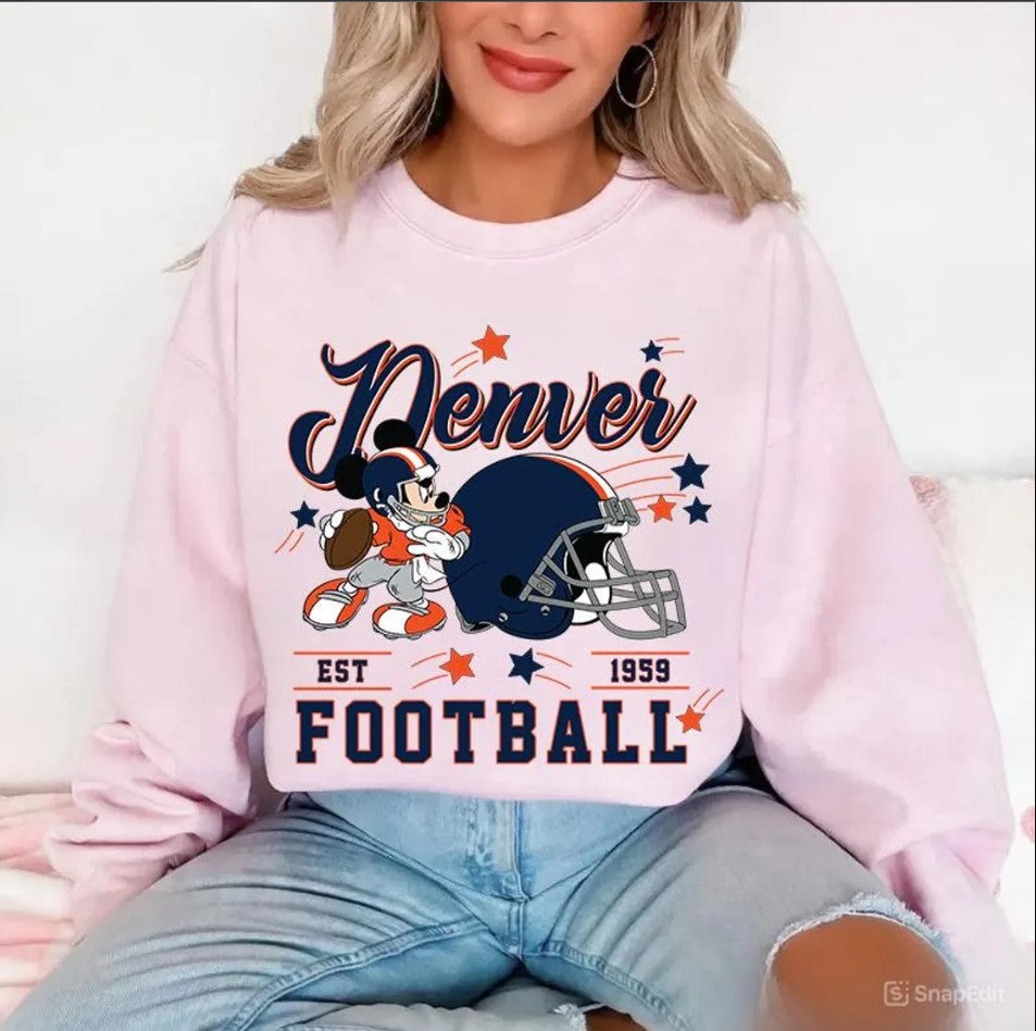 Vintage Denver Football Sweatshirt, Retro Cartoon Graphic Pullover, 90s Style Sports Fan Sweater, Unisex Cozyt Crewneck, Football shir