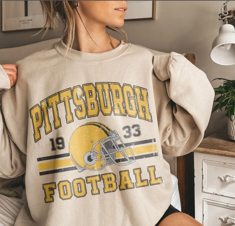 Vintage 90s Style Vintage Pittsburgh Football shirt, Pittsburgh Football Fan Tee, Retro Football Season Tee 2025, American Football Graphic