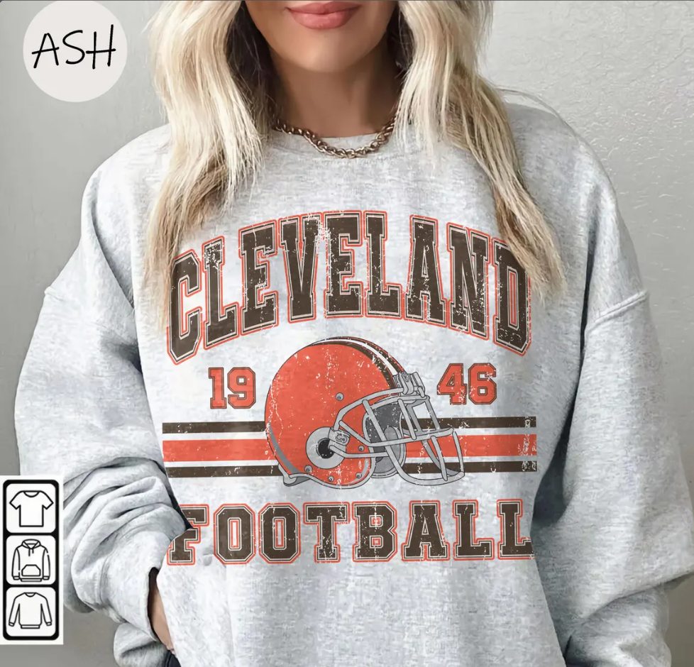 Vintage 90s Style Cleveland Football fan tshirt,Cleveland sweatshirt,Cleveland football Hoodie, Game day Football, Vintage Tee,Youth tshirt