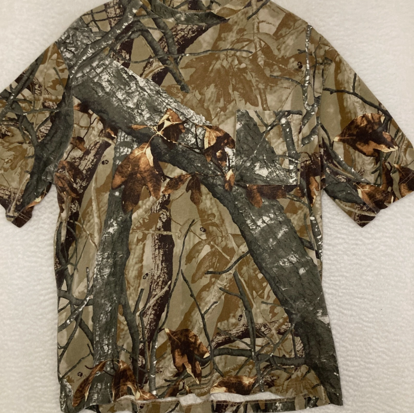 Outfitters Fusion 3-D Camo Shirt Mens  Hunting Gorpcore Outdoor Pocket Tee