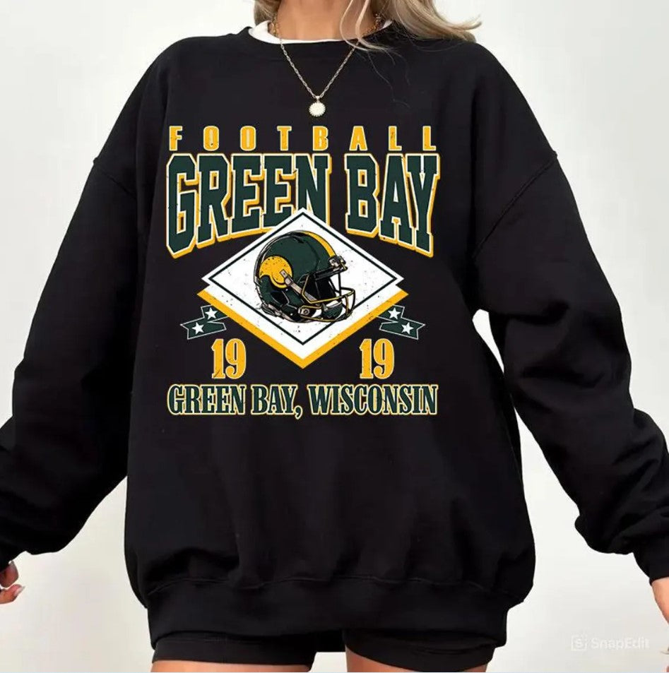 Vintage style Green Bay Football Sweatshirt,Sunday Football Shirt, 90s Style Sports Fan Sweater, Unisex Cozy Crewneck, Football shirt