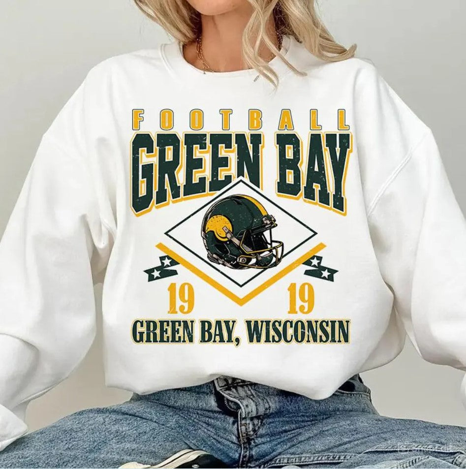 Vintage style Green Bay Football Sweatshirt,Sunday Football Shirt, 90s Style Sports Fan Sweater, Unisex Cozy Crewneck, Football shirt