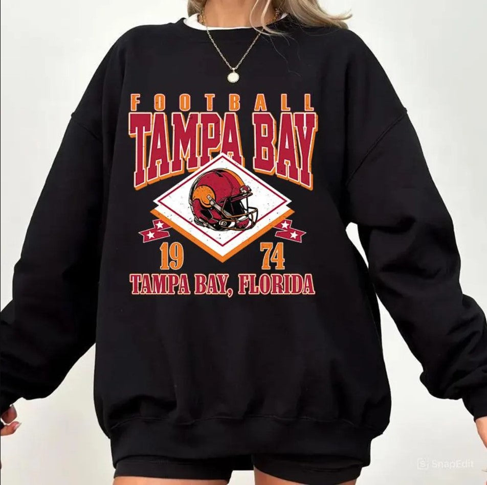 Vintage style Tampa Bay Football Sweatshirt,Sunday Football Shirt, 90s Style Sports Fan Sweater, Unisex Cozy Crewneck, Football shirt
