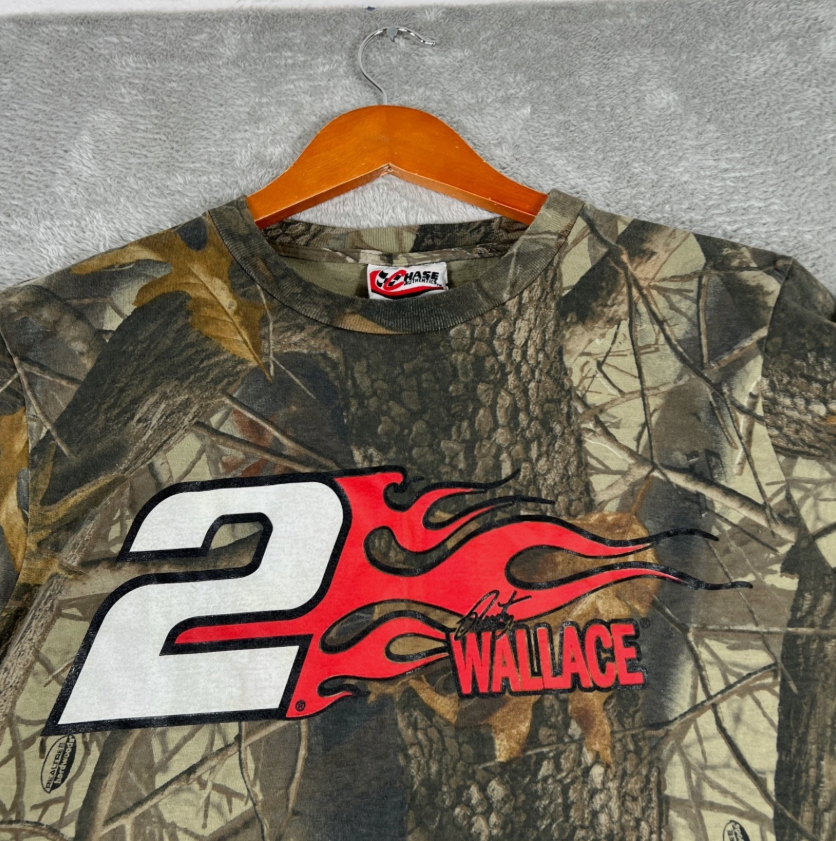 Chase Authentics NASCAR Dale Earnhardt Jr Realtree Camo T-Shirt Mens Medium