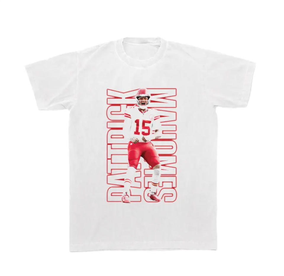 Patrick Mahomes Oversized Bootleg Superbowl MVP Tee, 2025 NFL Season GOAT Vintage Quarterback Shirt, Trendy Football Season T-Shirt, Gift